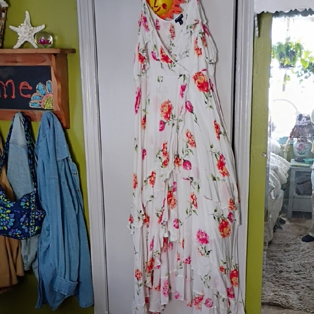 Torrid White and Pink Floral High-Low Dress